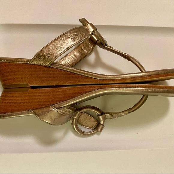 Bernardo leather wedge sandals - Picture 4 of 7